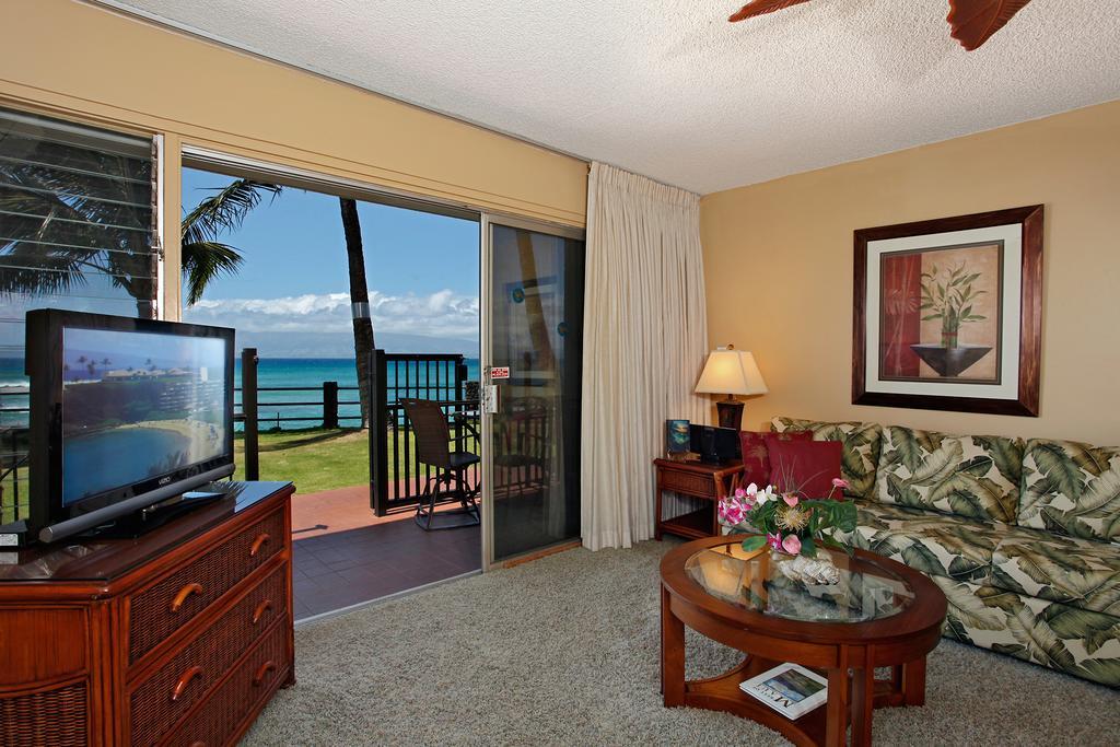 Noelani Condominium Resort Lahaina Bagian luar foto