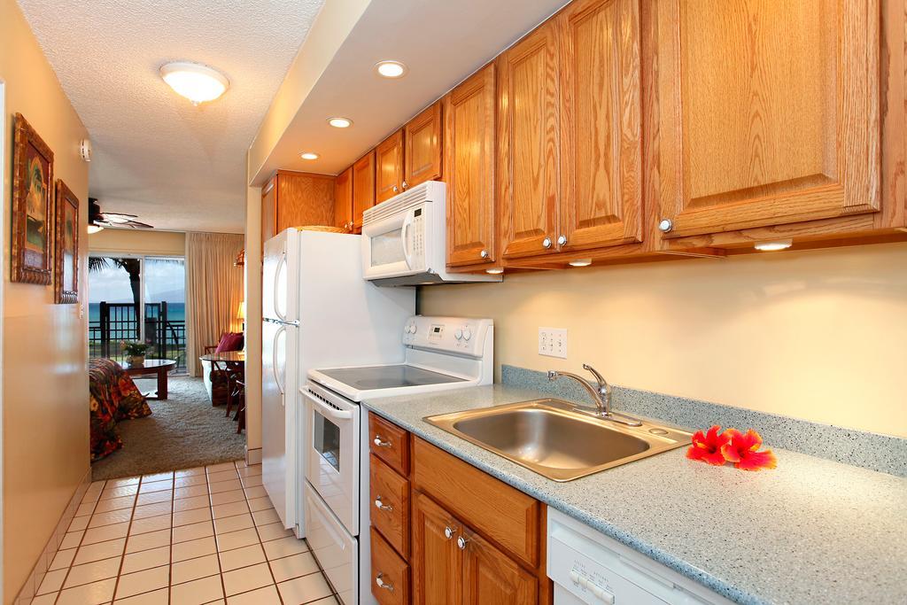 Noelani Condominium Resort Lahaina Bagian luar foto