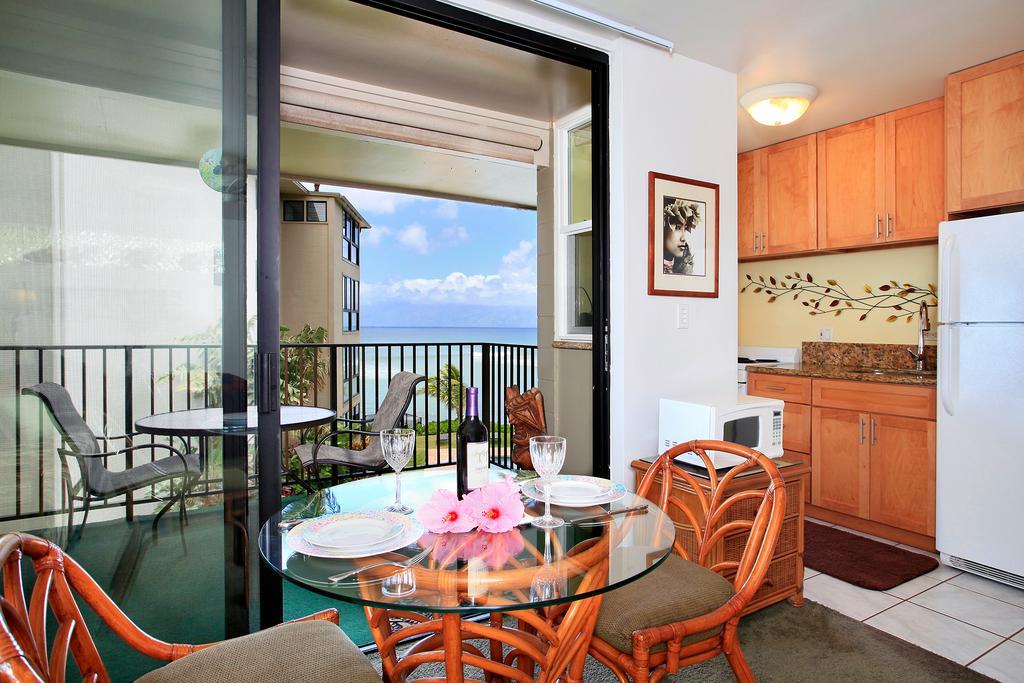 Noelani Condominium Resort Lahaina Bagian luar foto