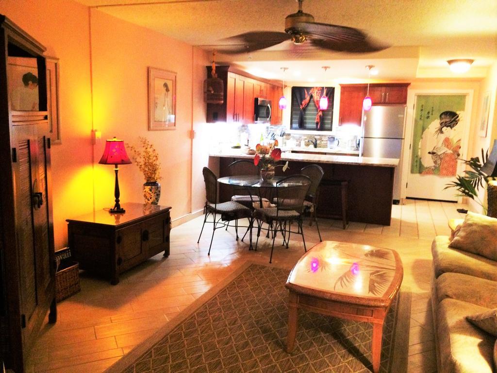 Noelani Condominium Resort Lahaina Bagian luar foto