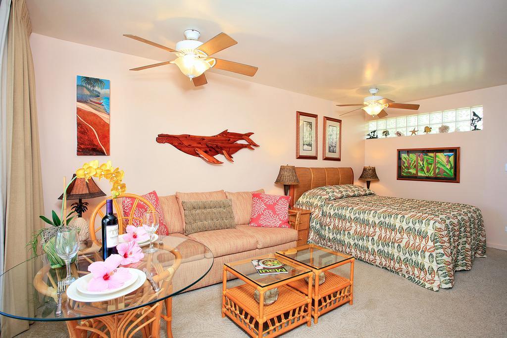 Noelani Condominium Resort Lahaina Bagian luar foto