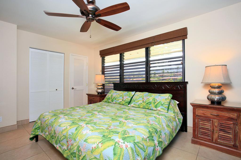 Noelani Condominium Resort Lahaina Bagian luar foto